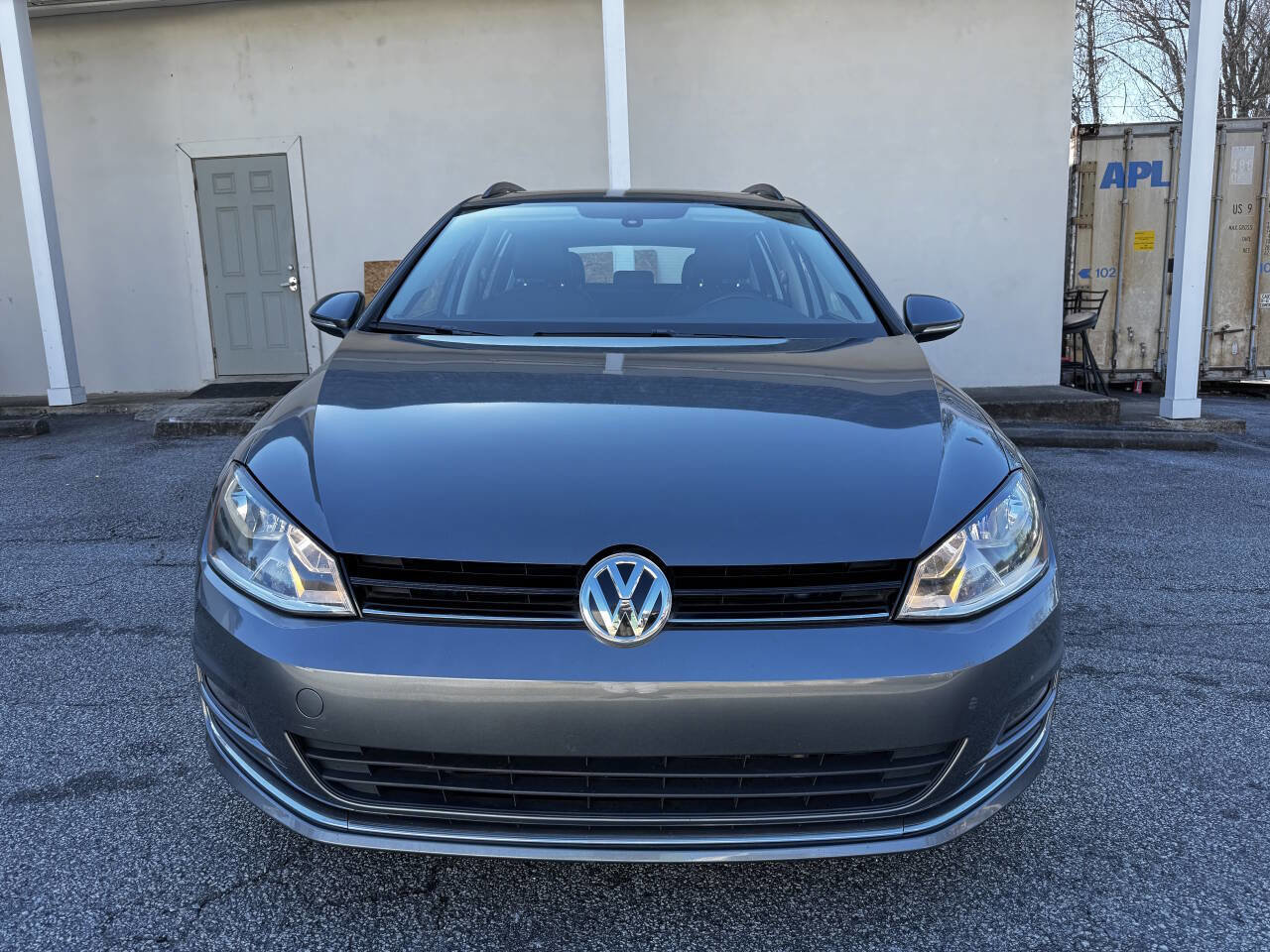 Used 2015 Volkswagen Golf SE image 2