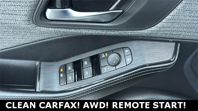 Used 2023 Nissan Rogue SV image 7