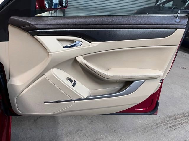 Used 2013 Cadillac CTS Luxury RWD image 11