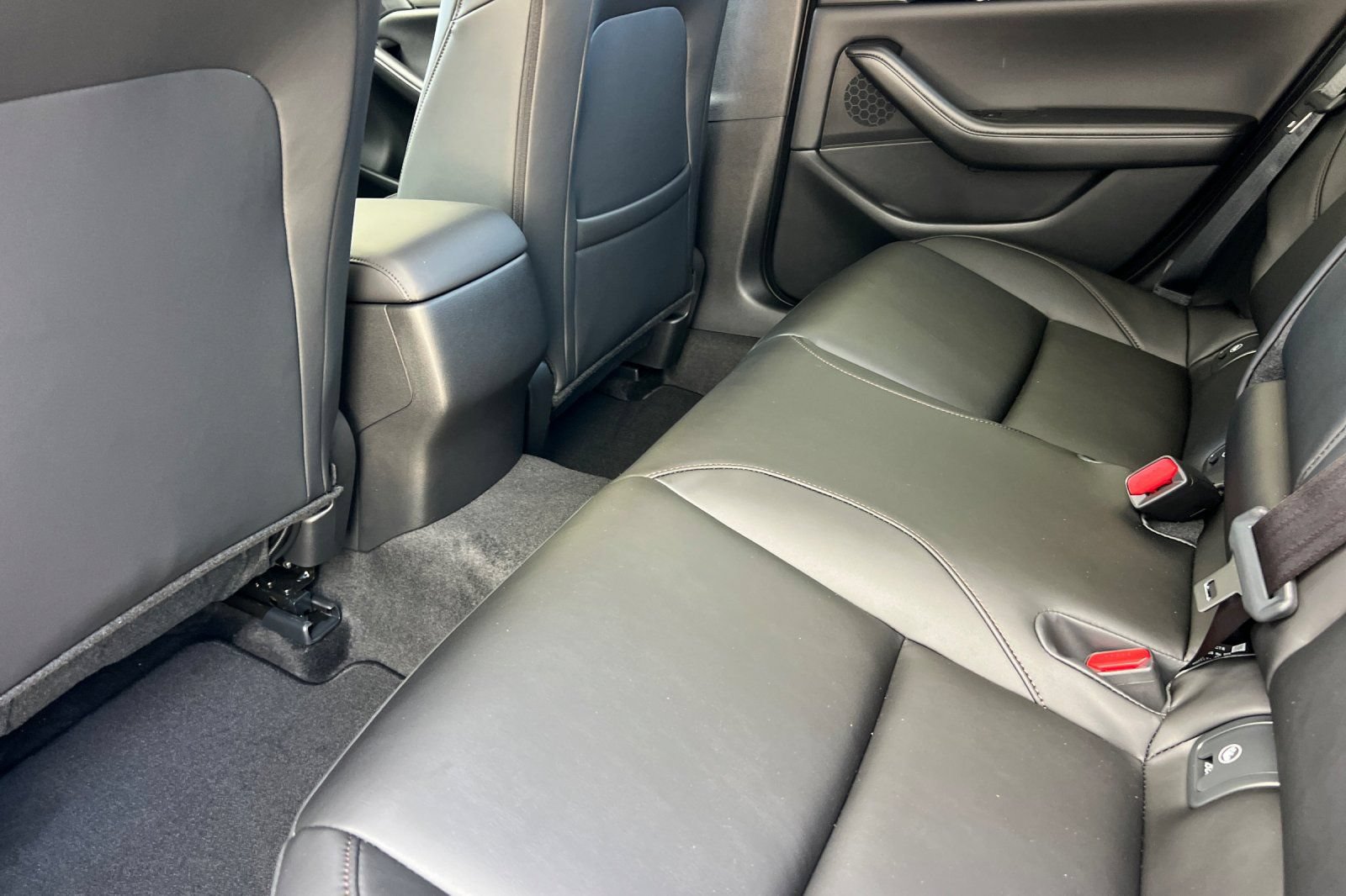 New 2026 MAZDA MAZDA3 2.5 S Sedan w/ Preferred Pkg FWD image 10