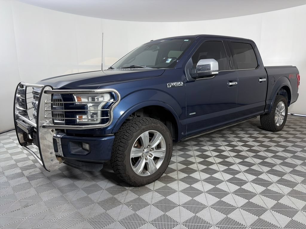 Used 2015 Ford F150 Platinum w/ Equipment Group 701A Luxury AWD/4WD image 3