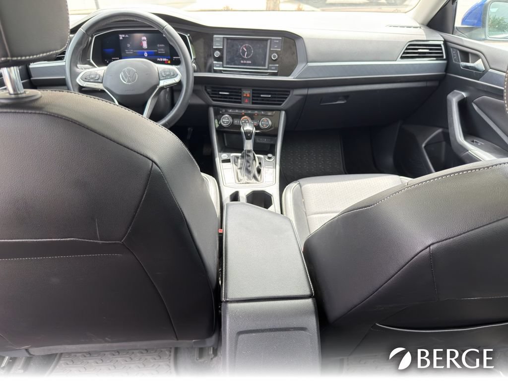 Used 2022 Volkswagen Jetta SE FWD image 27