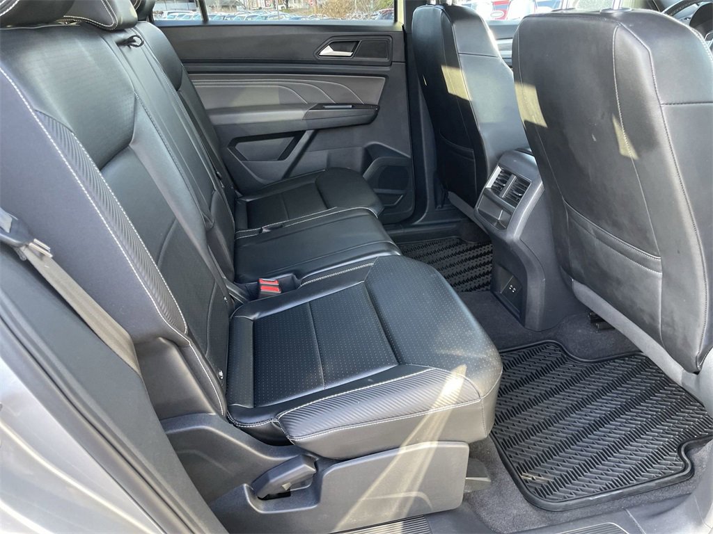 Used 2022 Volkswagen Atlas Cross Sport SE image 24