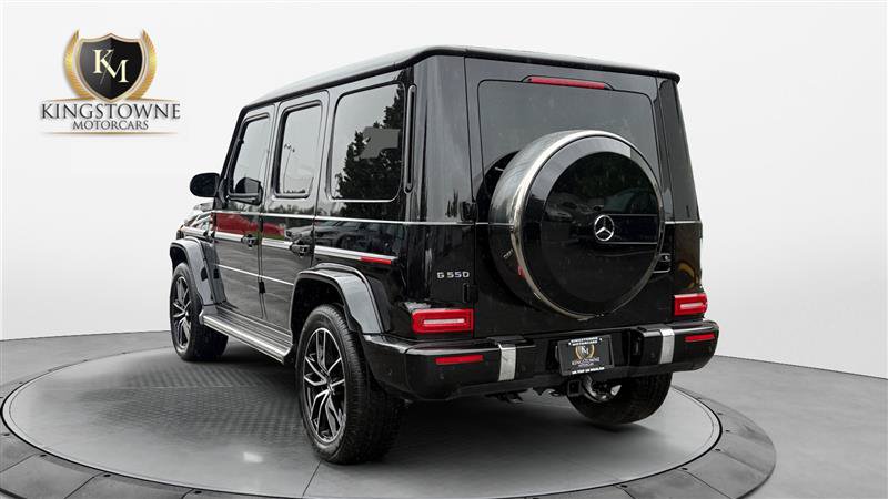 Used 2023 Mercedes-Benz G 550 image 3