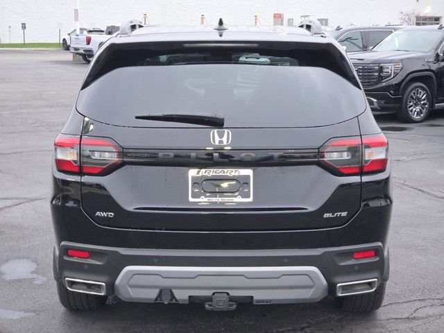 Used 2025 Honda Pilot Elite image 24