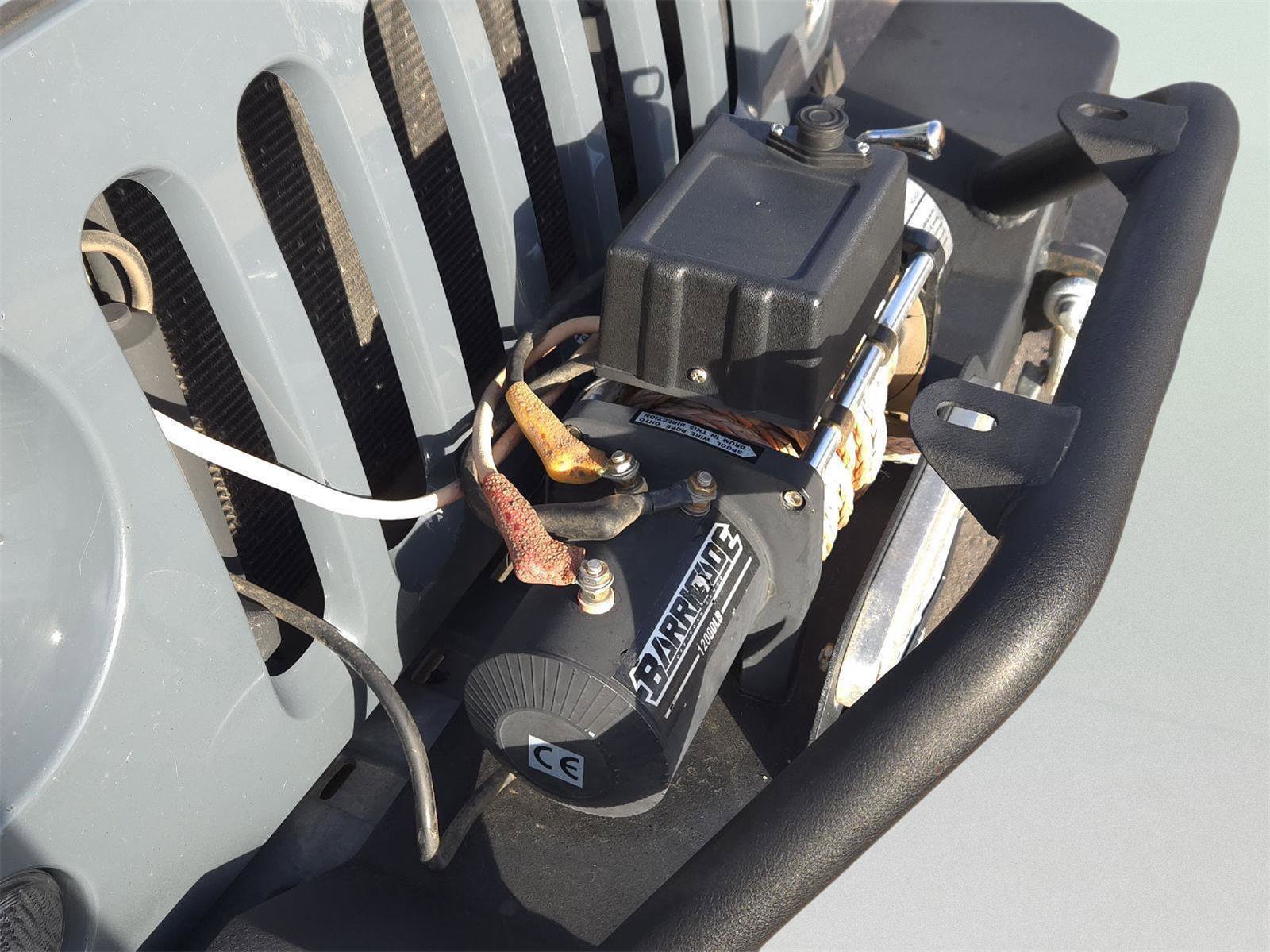 Used 2014 Jeep Wrangler Unlimited Sport w/ Connectivity Group image 8