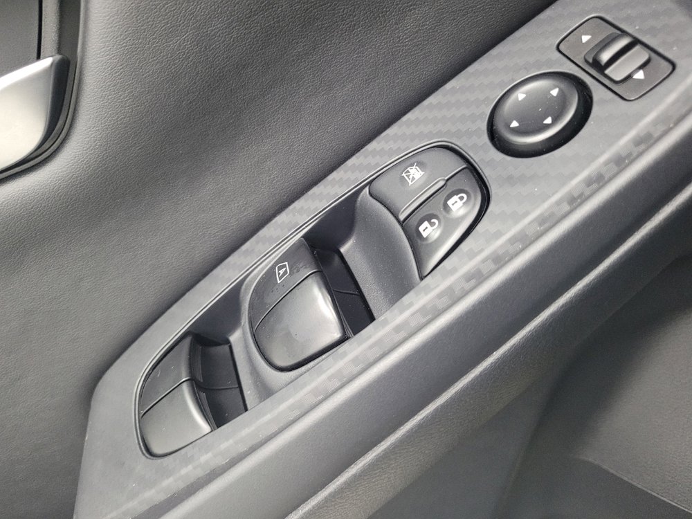 Used 2025 Nissan Sentra SV w/ All-Weather Package image 27