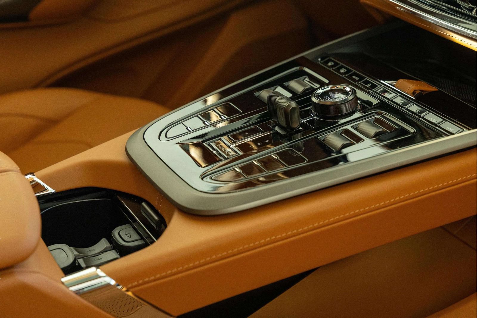 New 2026 Aston Martin DBX 707 AWD/4WD image 28