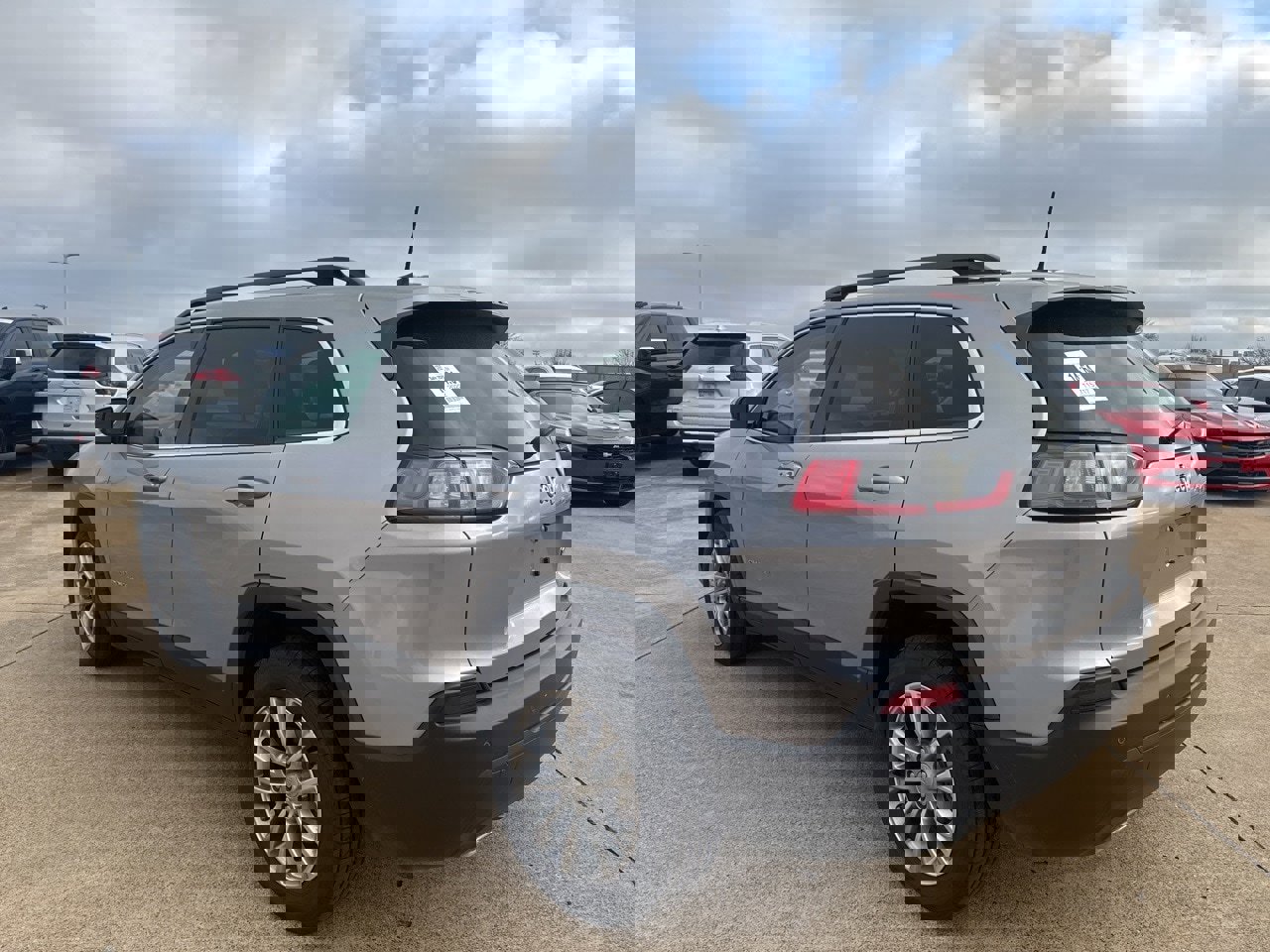 Used 2022 Jeep Cherokee Latitude Lux image 5