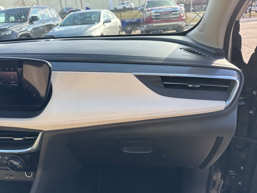Used 2024 Buick Encore GX Sport Touring image 21