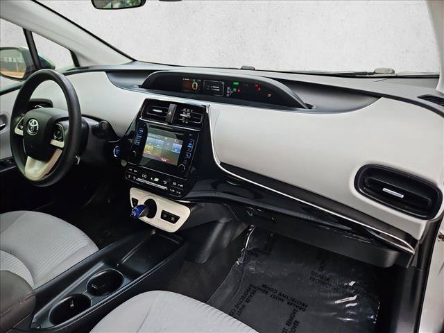 Used 2017 Toyota Prius Three FWD image 20