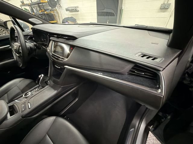 Used 2025 Cadillac XT5 Premium Luxury AWD/4WD image 31