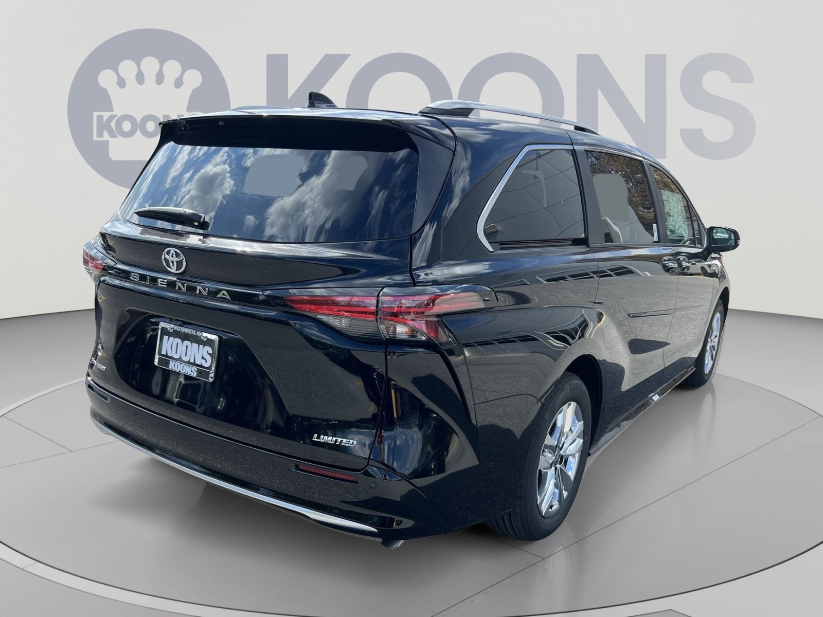 New 2026 Toyota Sienna Limited AWD/4WD image 7