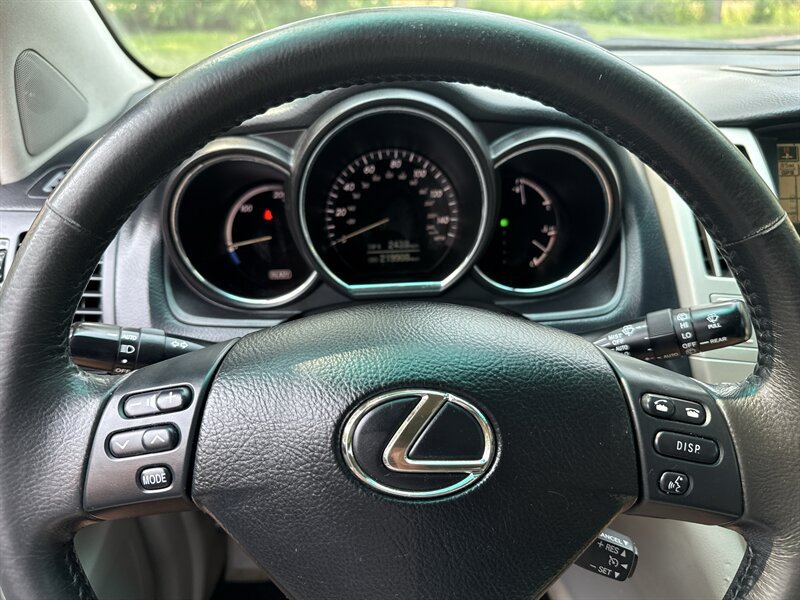 Used 2006 Lexus RX 400h AWD image 39