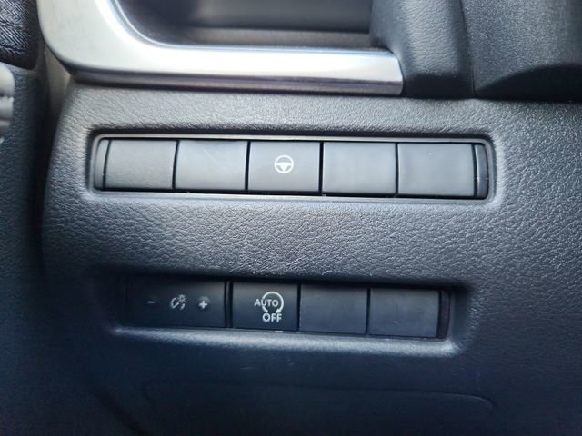 Used 2023 Nissan Rogue SV image 25