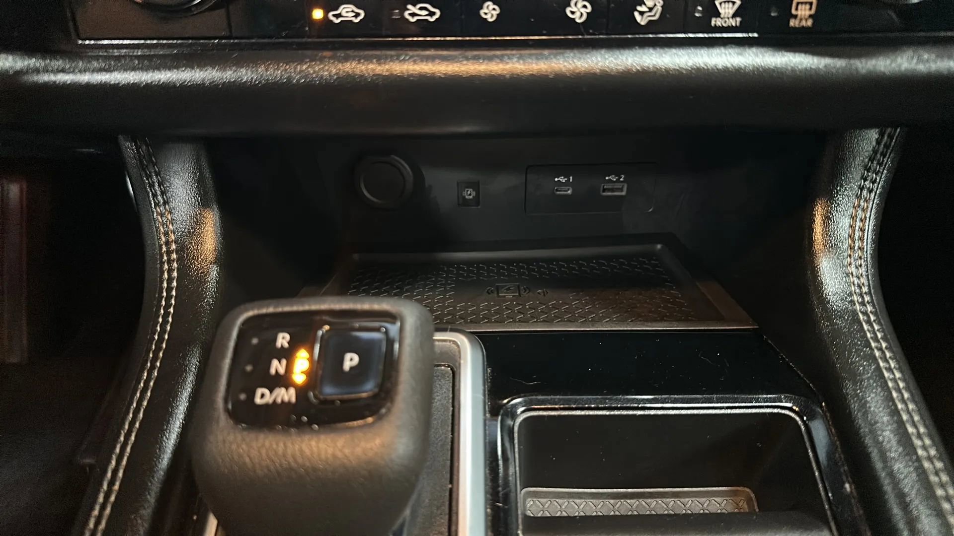 Used 2022 Nissan Pathfinder Platinum w/ Cargo Package image 27