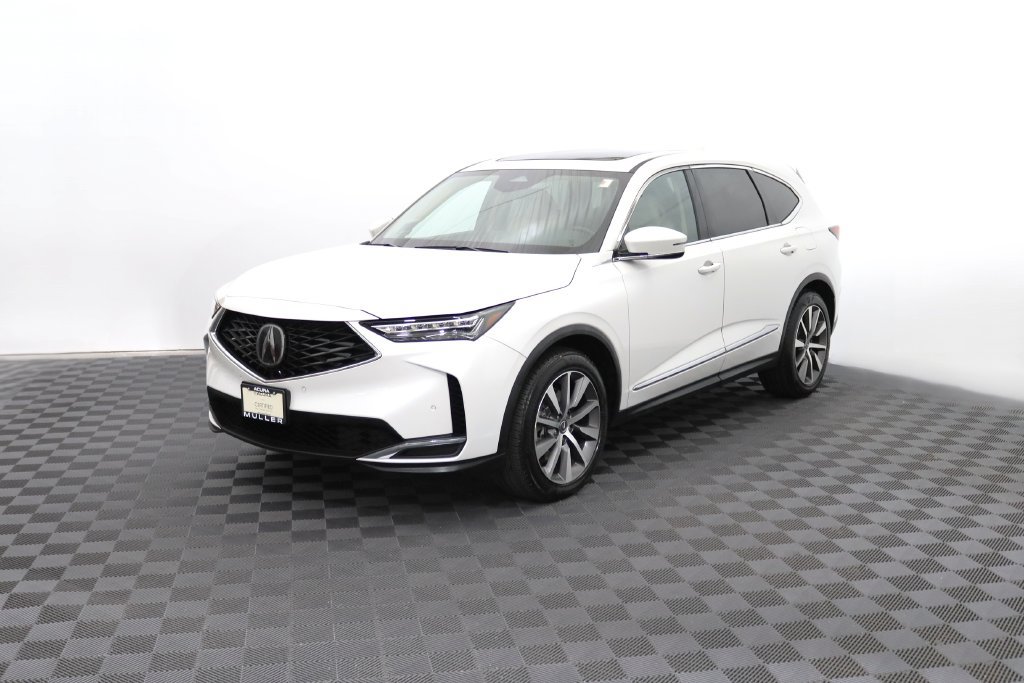 Certified 2025 Acura MDX w/ Technology Package AWD/4WD image 5