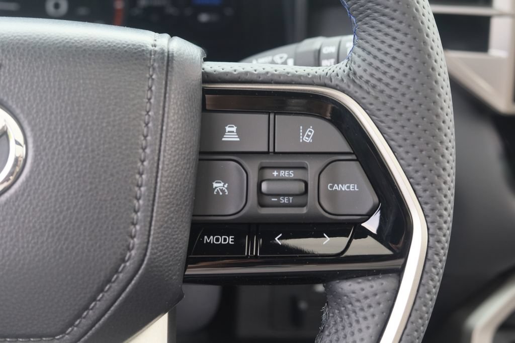 New 2026 Toyota Sequoia Platinum AWD/4WD image 15