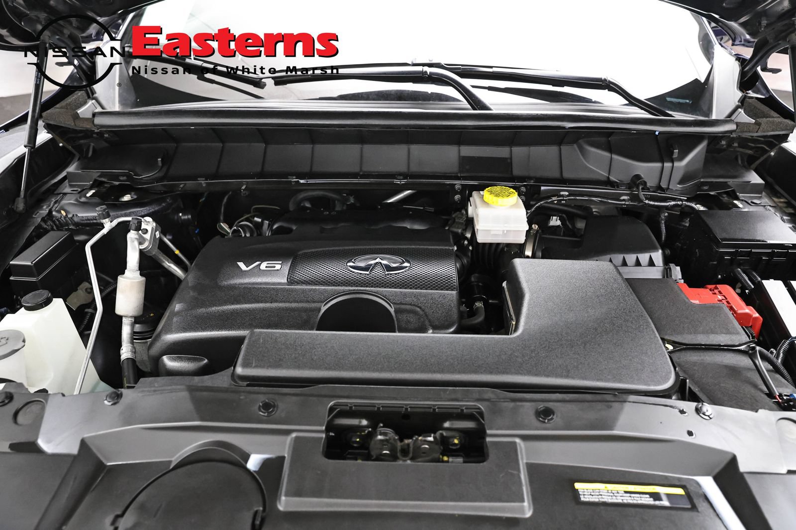 Used 2023 INFINITI QX60 Luxe w/ Cargo Package AWD/4WD image 7