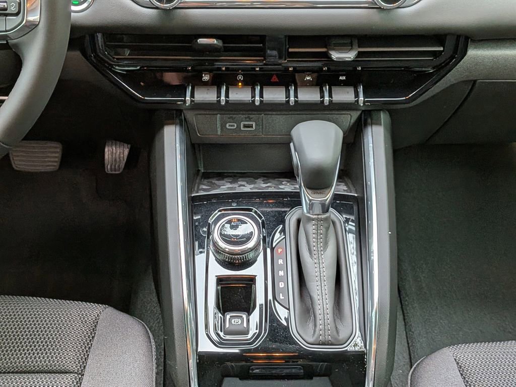 New 2026 GMC Canyon Elevation w/ Convenience Package image 19