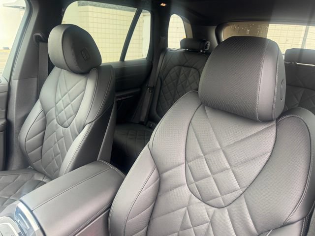 New 2026 BMW X5 xDrive40i w/ M Sport Package AWD/4WD image 16
