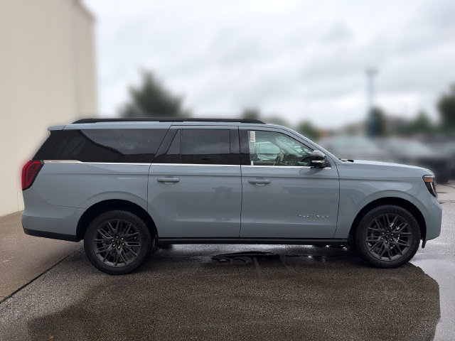 New 2027 Ford Expedition Max Platinum w/ Driver's Package AWD/4WD image 4