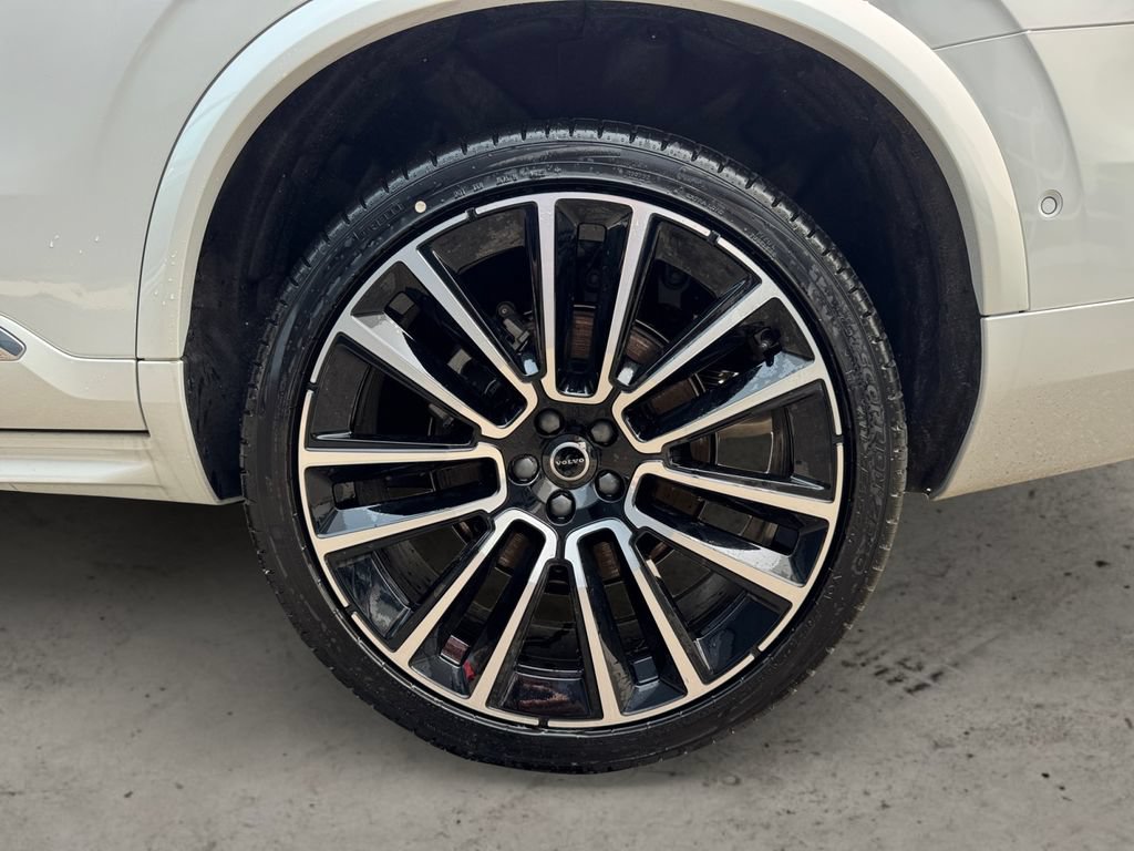 New 2026 Volvo XC90 B6 Ultra w/ Lounge Package AWD/4WD image 8