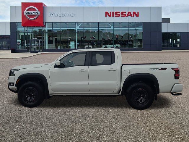 Used 2026 Nissan Frontier PRO-4X w/ Tow Package AWD/4WD image 4