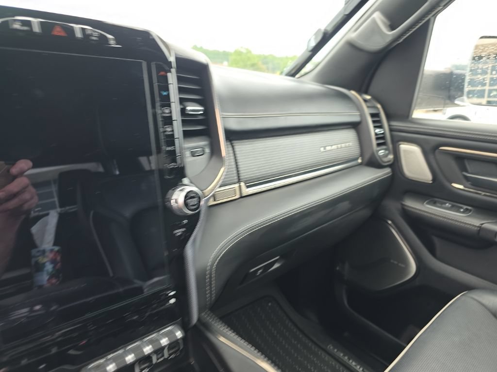 Used 2020 RAM 1500 Limited AWD/4WD image 19