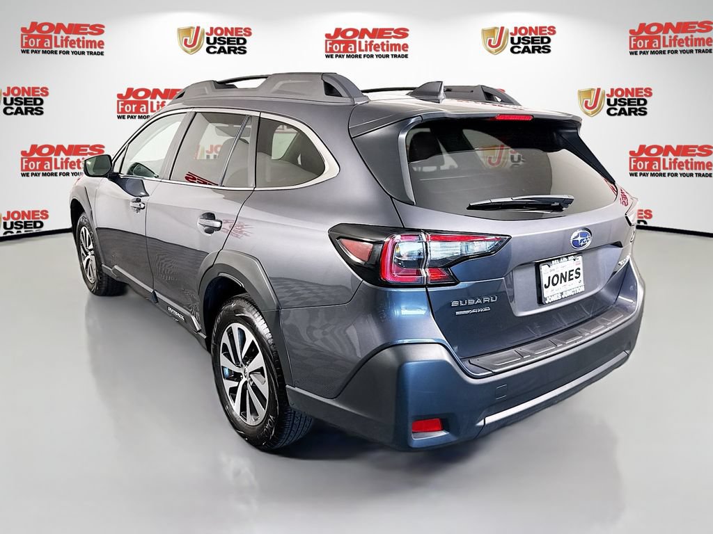 Certified 2025 Subaru Outback Premium w/ Popular Package #1 AWD/4WD image 2