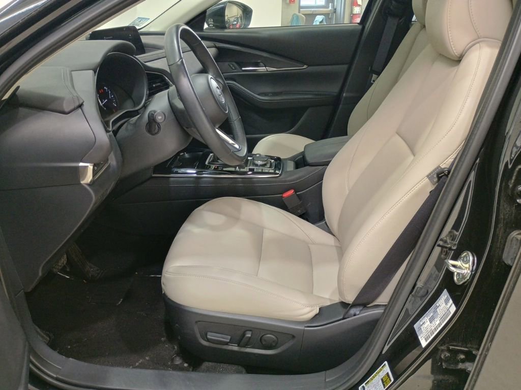 Used 2024 MAZDA CX-30 AWD 2.5 S w/ Preferred Package image 11