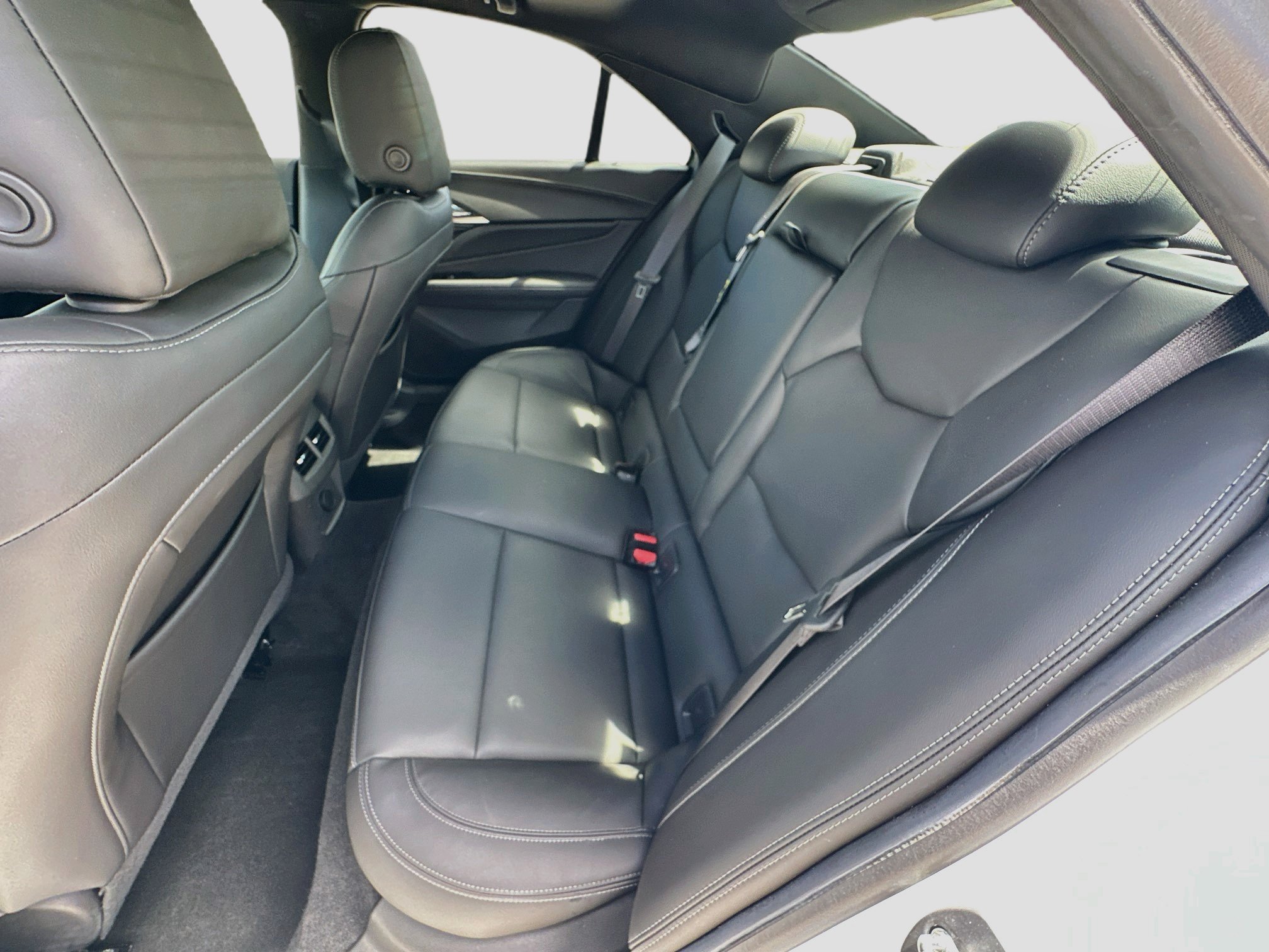 Used 2023 Cadillac CT4 Luxury w/ Sun And Sound Package RWD image 23