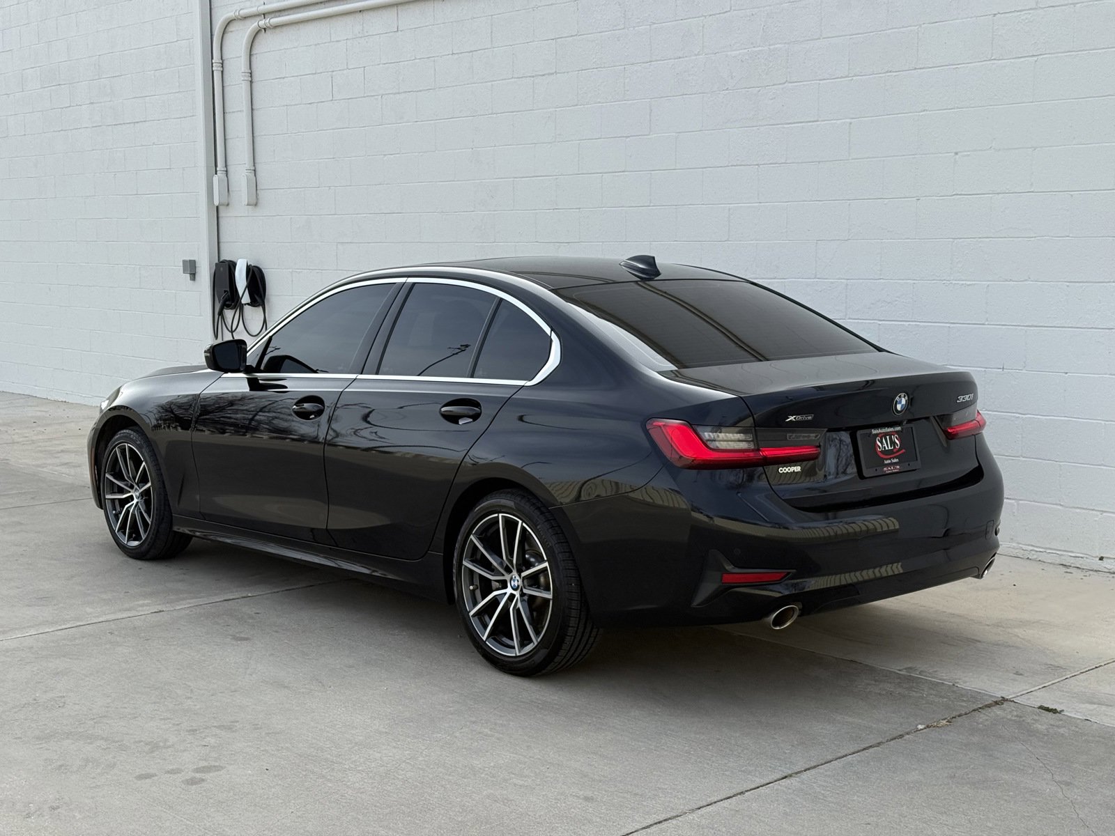 Used 2020 BMW 330i xDrive Sedan AWD/4WD image 5