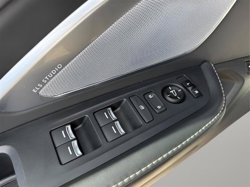 Used 2021 Acura RDX w/ Technology Package FWD image 21