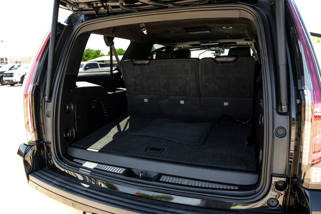 Used 2019 Cadillac Escalade ESV Platinum image 57