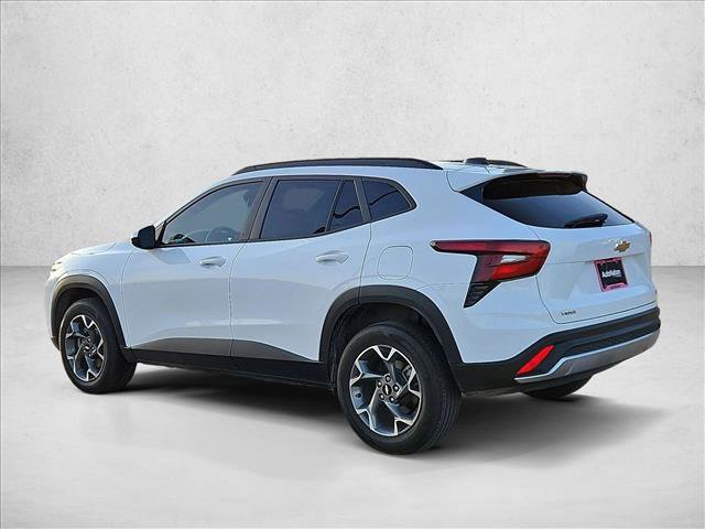 Used 2024 Chevrolet Trax LT image 8