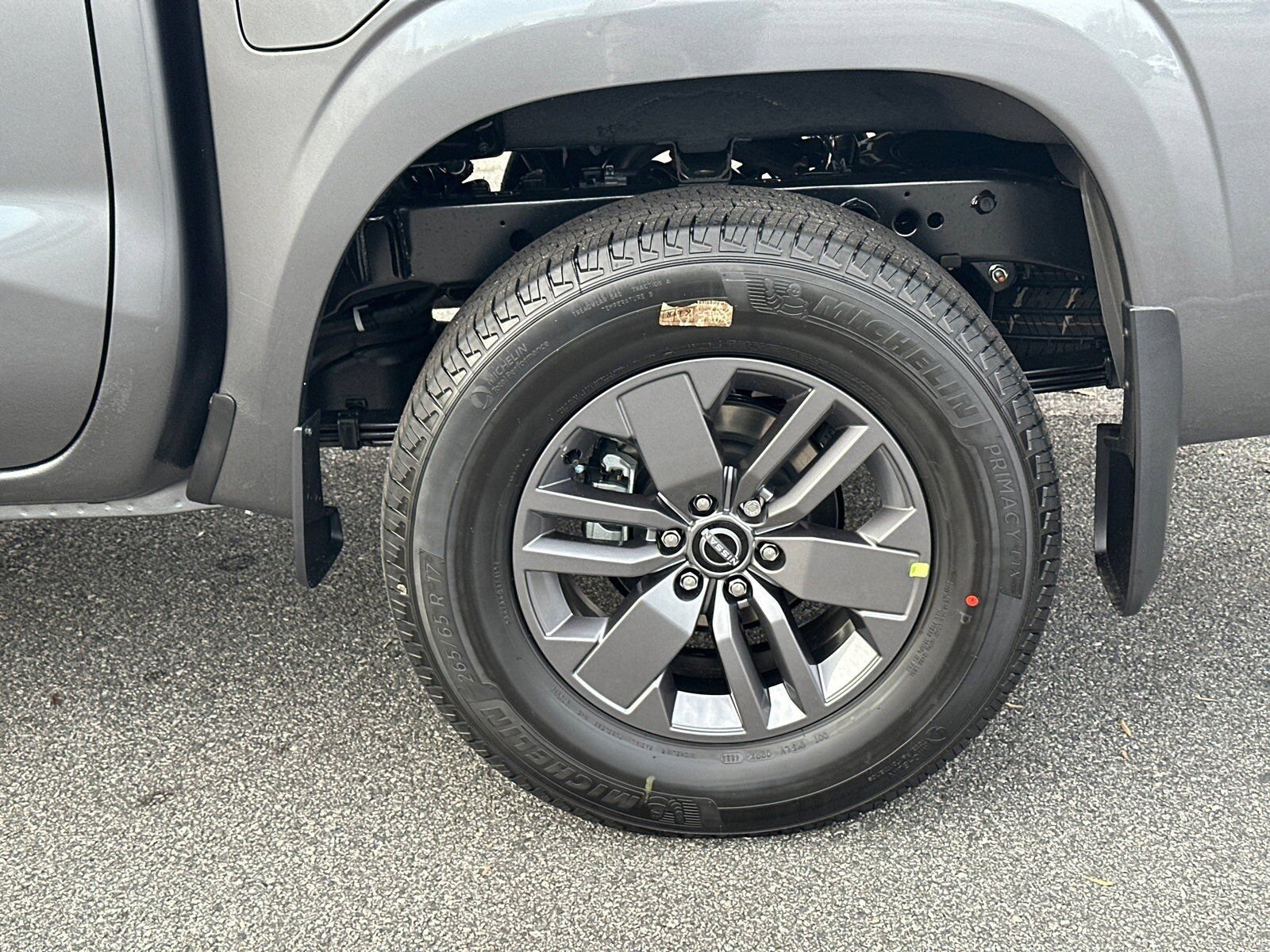 New 2026 Nissan Frontier SV w/ All-Weather Content Package AWD/4WD image 19