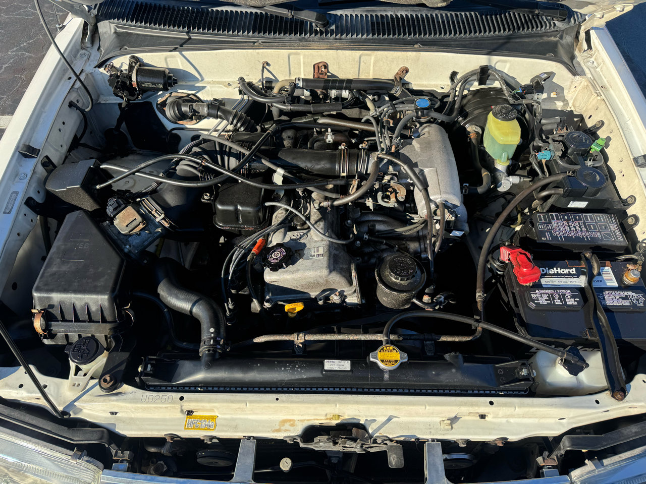 Used 2000 Toyota 4Runner 2WD image 9