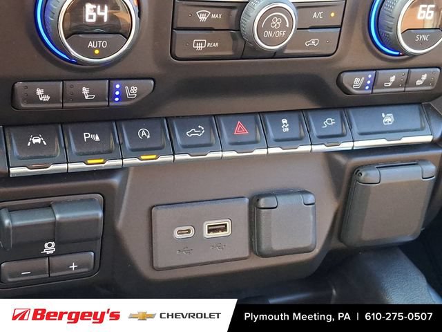 Certified 2021 Chevrolet Silverado 1500 High Country w/ Technology Package AWD/4WD image 29