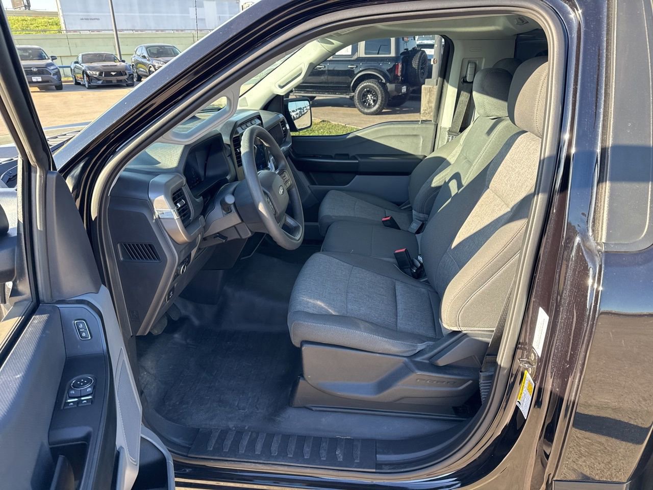 Used 2024 Ford F150 XL w/ Equipment Group 103A High image 17