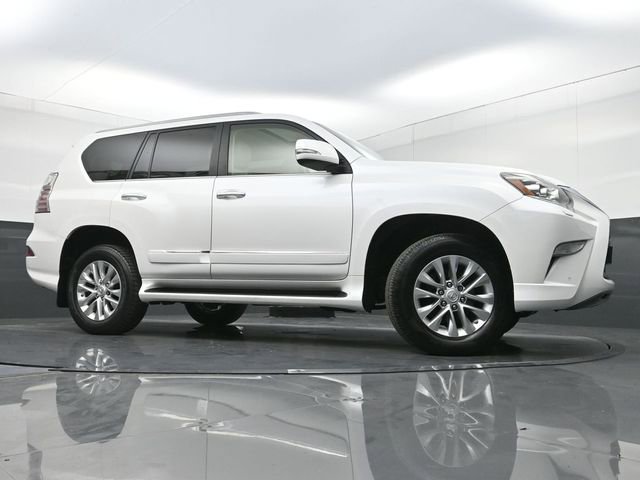 Used 2018 Lexus GX 460 Premium w/ Premium Package image 39