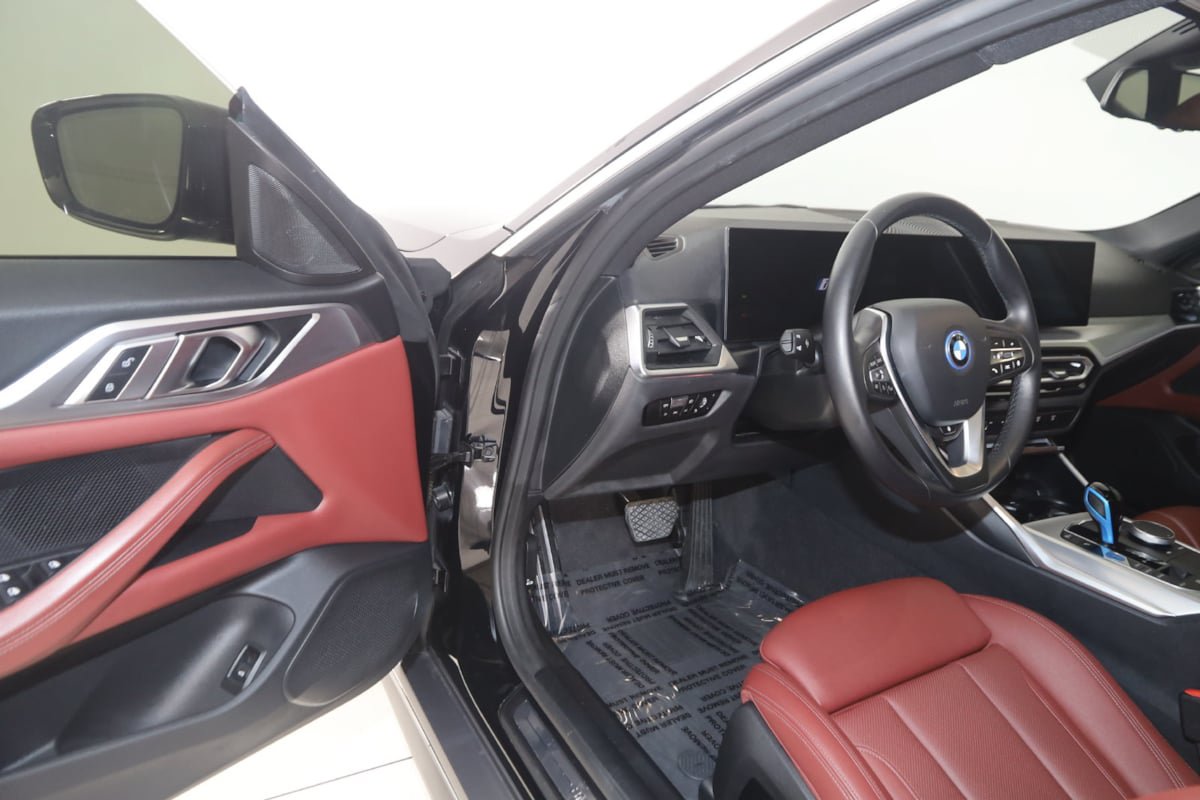 Used 2023 BMW i4 eDrive40 w/ Premium Package RWD image 45