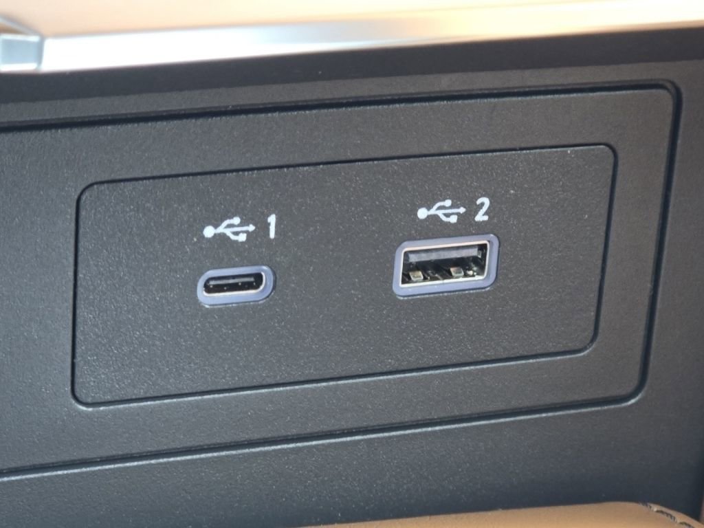 Certified 2024 INFINITI QX80 Sensory image 12