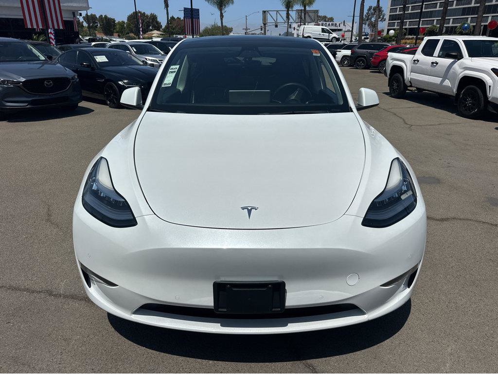 Used 2021 Tesla Model Y Long Range AWD/4WD image 2