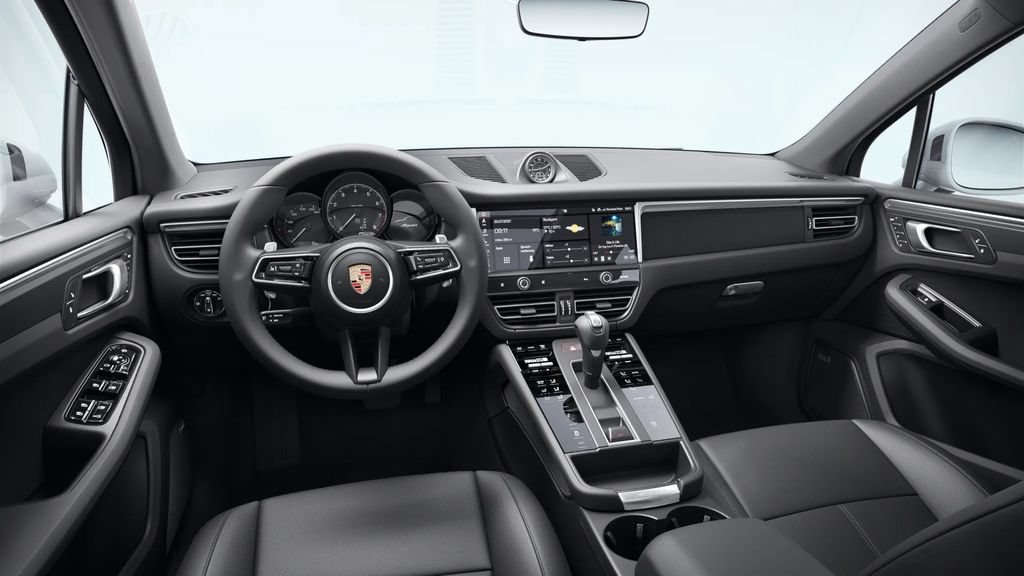 New 2026 Porsche Macan AWD/4WD image 4