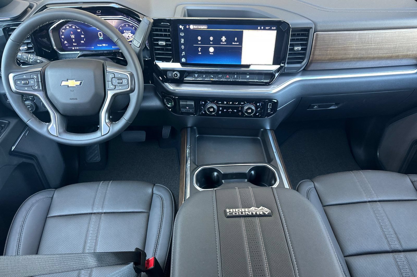New 2026 Chevrolet Silverado 2500 High Country w/ Technology Package AWD/4WD image 14