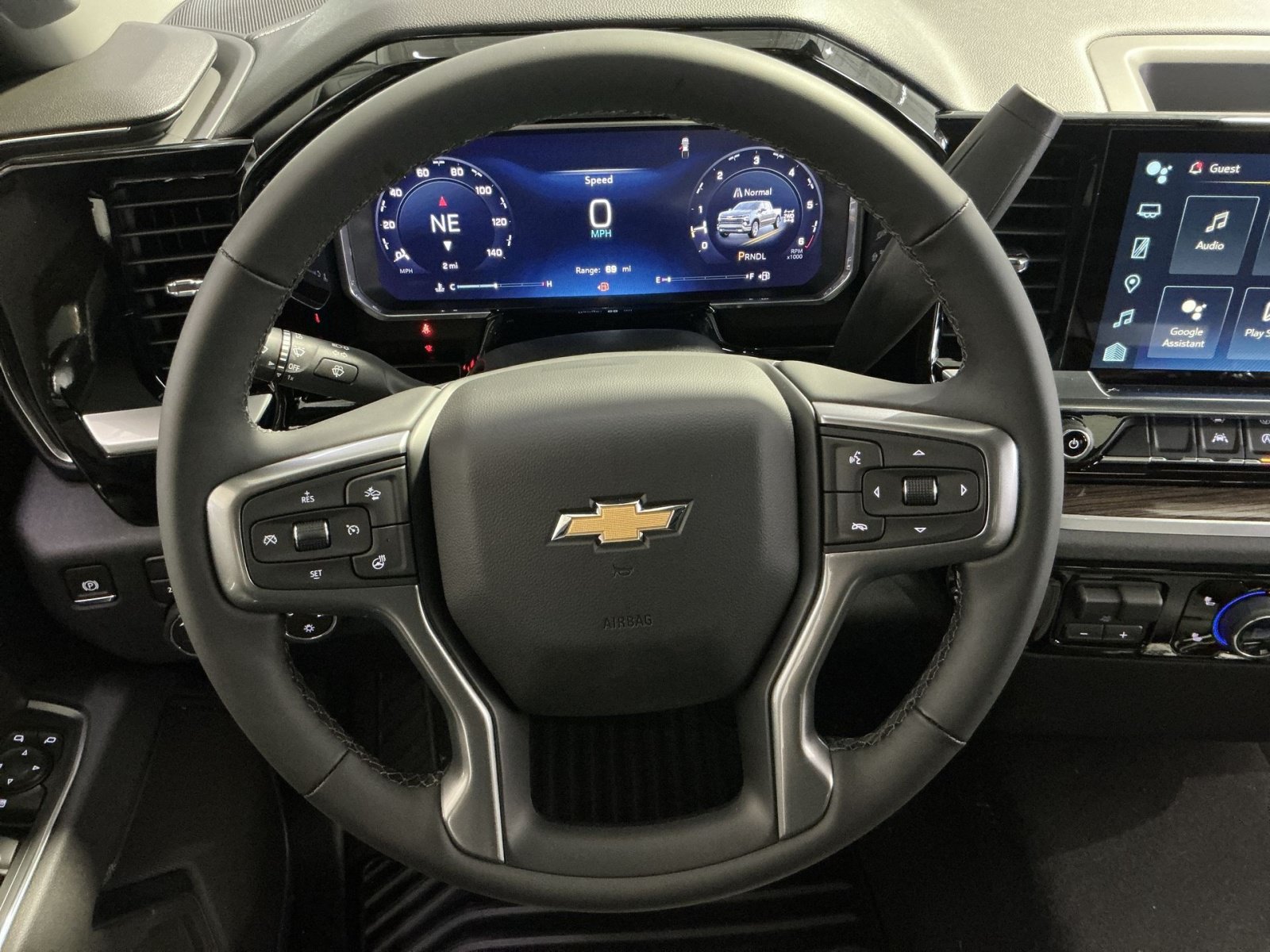 New 2026 Chevrolet Silverado 1500 LT w/ Leather Package AWD/4WD image 17
