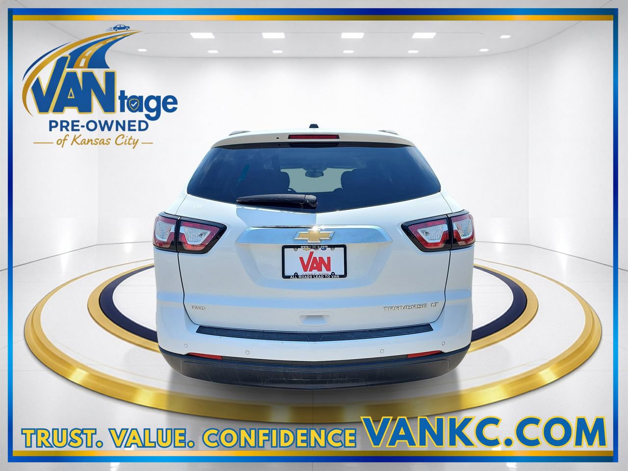 Used 2016 Chevrolet Traverse LT w/ Style and Technology Package AWD/4WD image 7