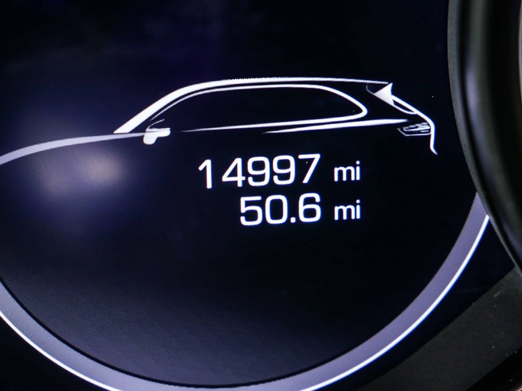 Certified 2021 Porsche Cayenne Turbo image 9