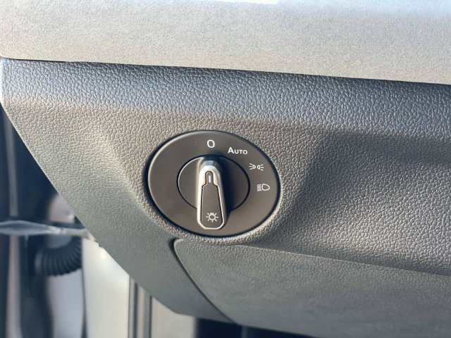 New 2027 Volkswagen Jetta SE FWD image 21